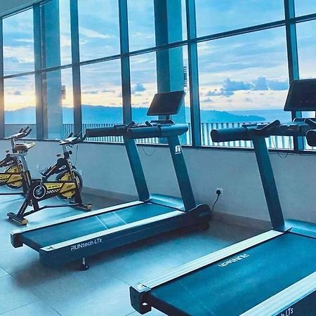 Apartament Jesselton Quay,2Br,4-5Pax,Mountain View Kota Kinabalu Zewnętrze zdjęcie